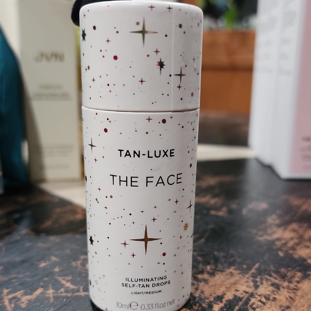 Tan-Luxe THE FACE - Illuminating Self-Tan Drops NEW! Self Tan Drops Light/Medium